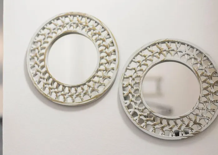 11 Steps Lejlighed Tirana