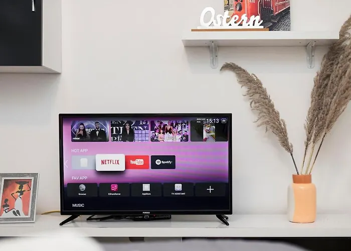 11 Steps Lägenhet Tirana